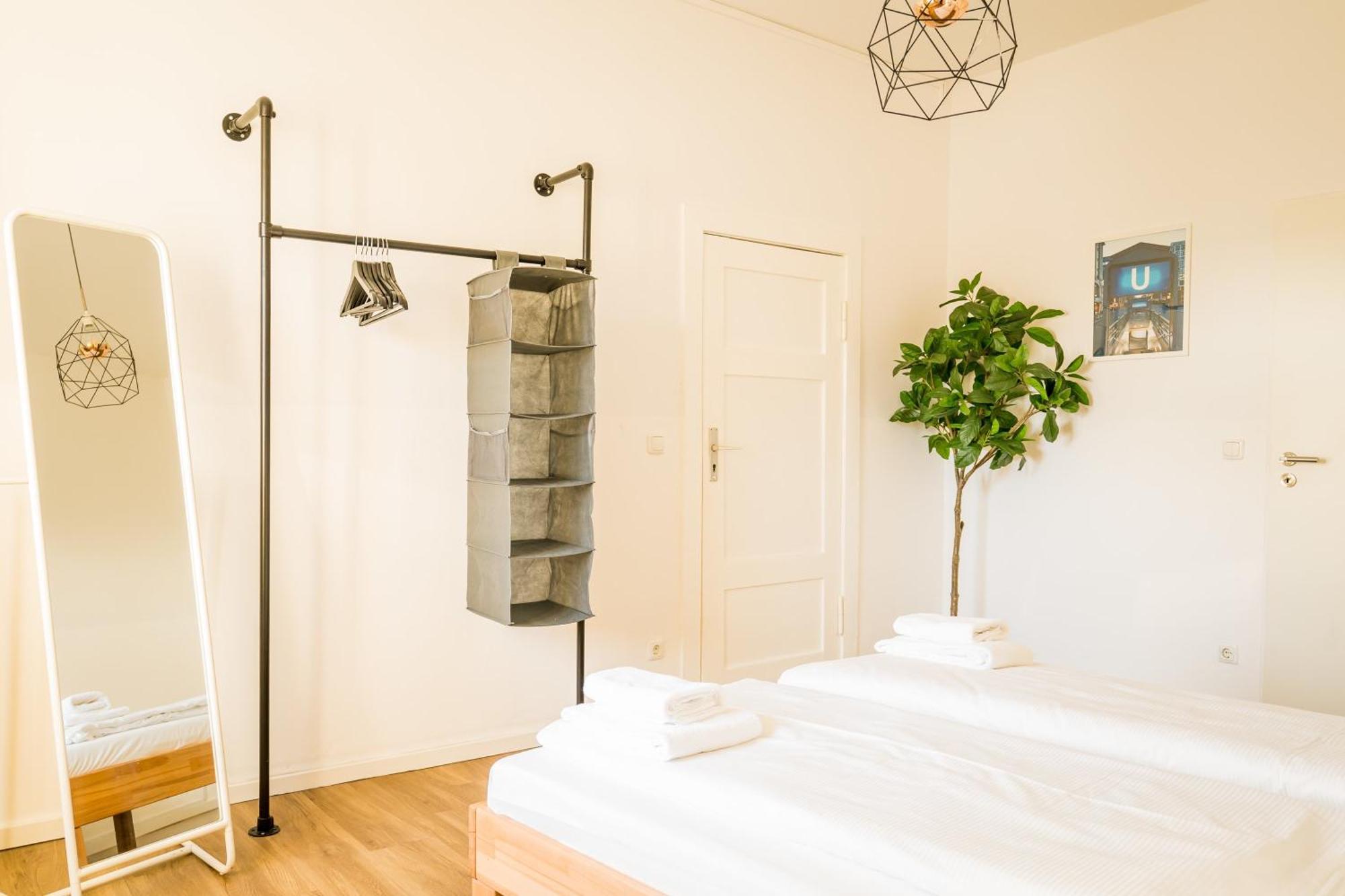 Three Bedroom Plus Big Kitchen Plus Selfcheckin Plus Street Parking Berlin Exterior foto
